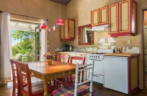 Arroyo Seco House | Private Casita in the Aspens