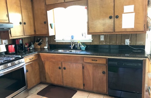 Ocean Springs House | Private Cottage, Historic Ocean Springs, Intown Location
