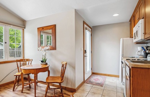 Fish Creek Cottage | Private cottage in Downtown Fish Creek -Honeymooners paradise!