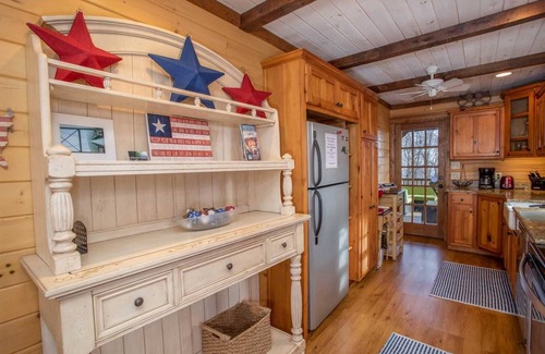 Boone Cottage | Private Cottage With Great Surroundings