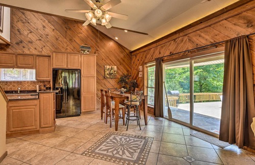 Mid America Cabin | Private Deck & Dock: Home on Lake Hamilton!