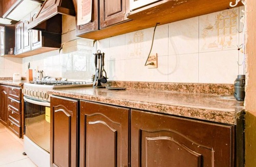 Lafayette House | Private Double Room in Guesthouse Guadalajara 2