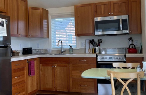 South Tabor Cabin | Private driveway and EV charger