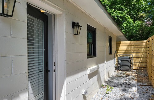 Pittsburgh Apartment | Private Flat in Atlanta South