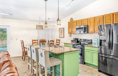 Palm Bay House | Private Florida Home with Pool and Hot Tub Enclosure, King Bed in Master Suite