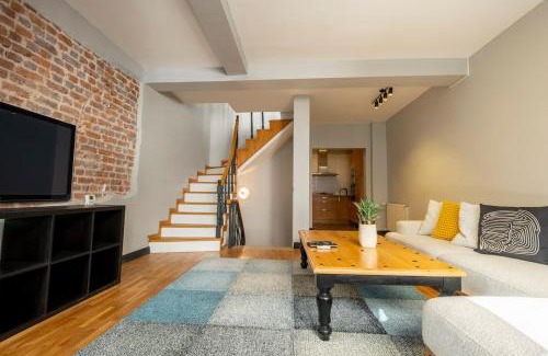 Taksim Villa | Private Fourlex House with Central Location
