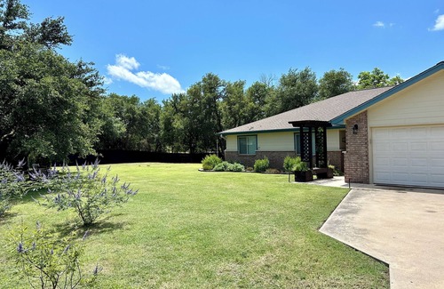 Buchanan Dam House | Private Gated Waterfront Lake Buchanan Home! Hot tub, Dog Friendly, Fully Fenced