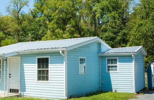 Williamsport House | PRIVATE HOME GET-A-WAY!