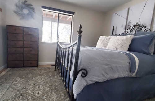 Country Club Estates House | Private Home in The Tahoe Trees - Near Heavenly!