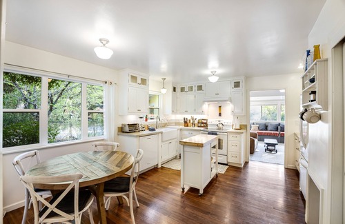 Cloverdale House | Private home w/creek access, stove, large yard, gas grill, firepit - dogs ok