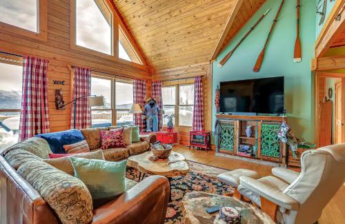 Grand Lake House | Private Hot Tub Mtn-View Grand Lake Cabin!