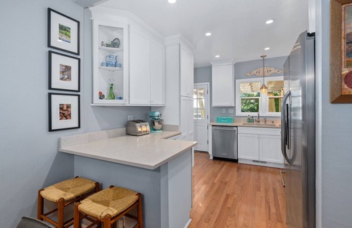 Napa House | Private Hot Tub/Short Walk to Downtown