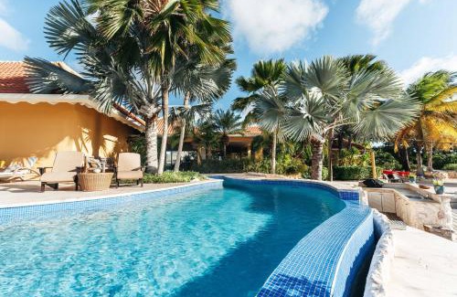 Willemstad Villa | Private Island Isla Kiniw by Bocobay