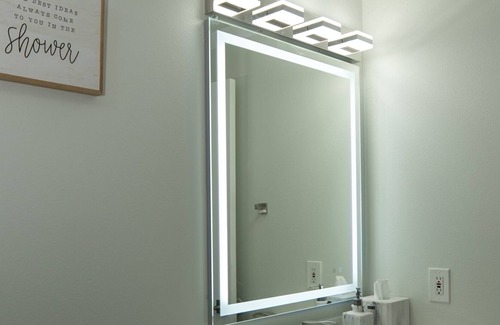 Kent Apartment | Private King Suite - parking on permises