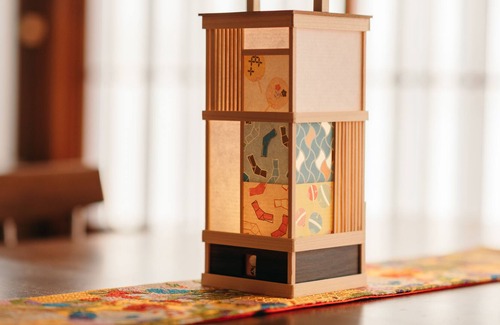Shimogyo House | Private Kyomachiya with garden, 2 minutes walk to bus stop, 8 minutes walk to Gojo subway station, 10 minutes walk to Shijo Karasuma area, family-friendly, pet accommodation allowed