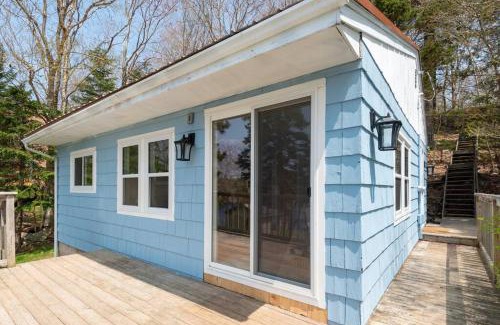 Halifax County House | Private Lakefront Escape - Swim, Sip Wine & Stargaze