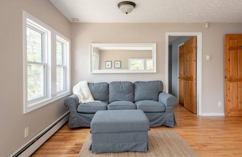 Halifax County House | Private Lakefront Escape - Swim, Sip Wine & Stargaze