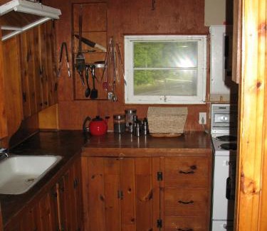 Trent Lakes Ski Chalet | Private Lakefront Family Cottage with Tennis Court