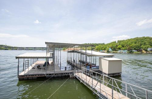 Camdenton House | Private Lakefront Pool, Amazing Dock Sleeps 26