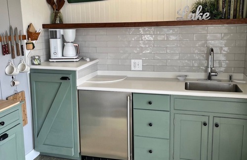 Wolfeboro Cottage | Private Little Lakeside Luxury Cottage - Make Summer Memories in Wolfeboro