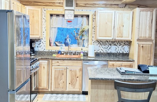 Fairbanks Cabin | Private Log Cabin in Goldstream Valley of Fairbanks