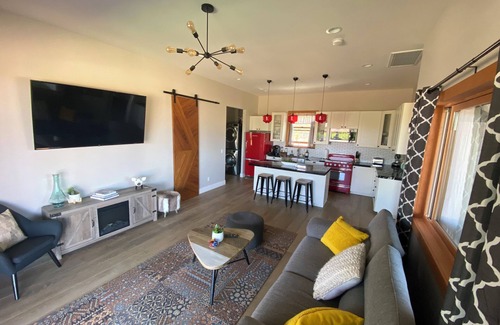 Temecula House | Private Mini Farm Stay at Little Fork Guest House in Temecula Wine Country