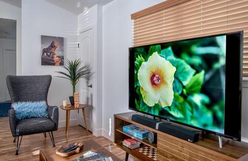 St. Augustine Apartment | Private Mod Boho Chic Retreat Mins DTWN Beach