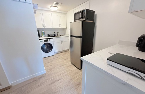 Aurora Apartment | Private Mother-in-Law Suite in Aurora Hills Near Denver, UCHealthAnschutz & DEN