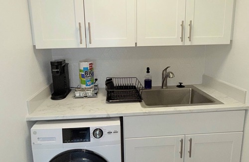 Aurora Apartment | Private Mother-in-Law Suite in Aurora Hills Near Denver, UCHealthAnschutz & DEN