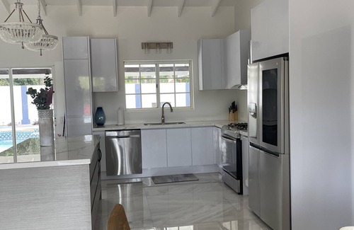 Rooi Afo House | Private Oasis