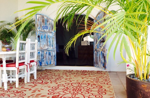 Litibu House | Private Ocean View Casita on Litibu Beach