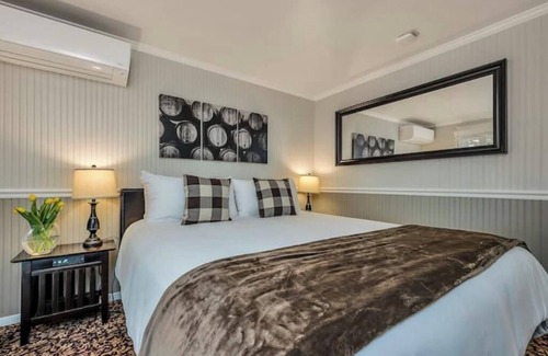 Calistoga Hotel | Private Outdoor Seating, Steps to Best Napa Valley Wineries & Fine Dining