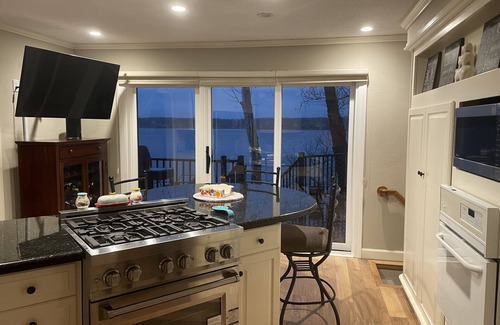 Osage Beach House | Private Paradise spot !