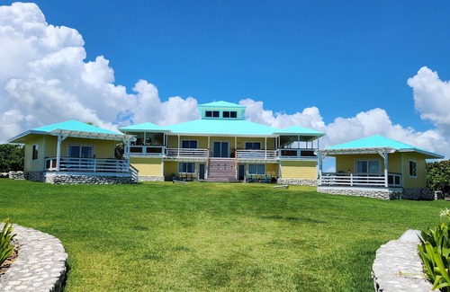 Lubbers Quarters Cay House | Private Paradise with Deep Water Dock-Ocean, Bay, Tilloo Cut