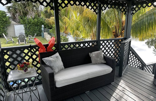Golden Gate House | Private Paradise: Your Dream Vacation Retreat