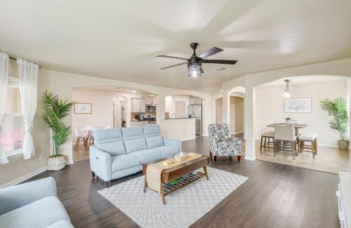 Killeen House | Private Patio Modern Killeen Vacation Rental!