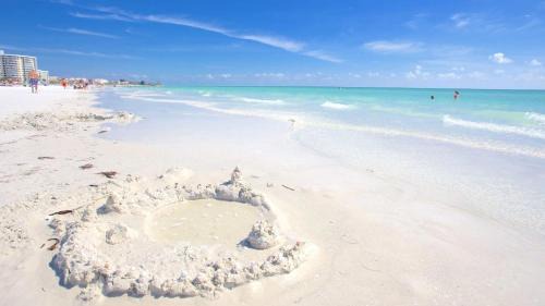 Siesta Key Village Apartment | Private Patio, Walk to All, 2min- Siesta Keys Best Beach, 1min- Dining & Entertainment of Village!