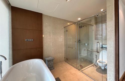 Khlong Tan Apartment | Private Penthouse in Central Sukhumvit