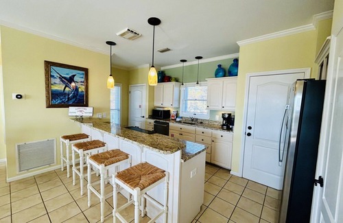 Treasure Beach Village House | Private Pool, 3 bed/2.5 bath, SGI Plantation, Pet Friendly