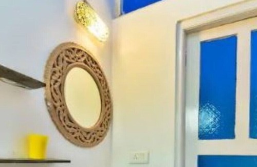 Saunta Vaddo Villa | Private pool 5BHK Portuguse Villa 500m Candolim be