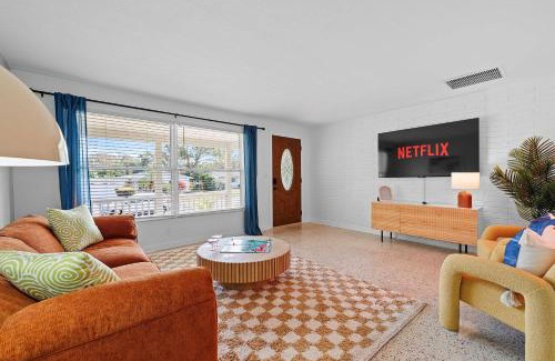 Clearwater Villa | Private Pool 6 MI to Clearwater Beach Fire Pit Game Room