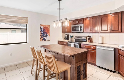 Whitfield House | Private Pool! Arcade! Game Room! Near Downtown SRQ