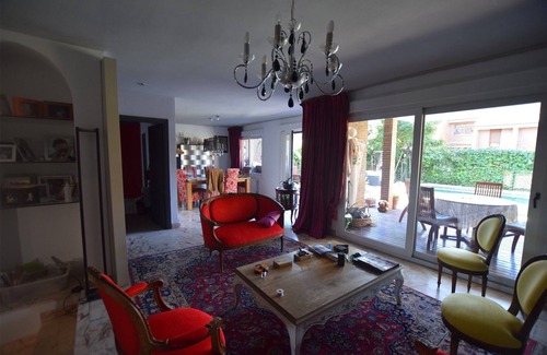 Pozuelo de Alarcon House | Private pool and condo tennis + pool Direct airport or citycenter