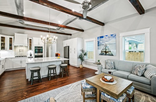 Galveston House | Private Pool, King Beds, Clean, Perfect!