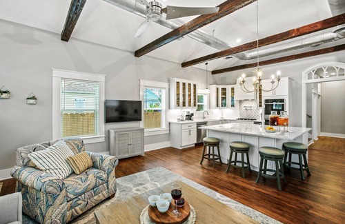 Galveston House | Private Pool, King Beds, Clean, Perfect!