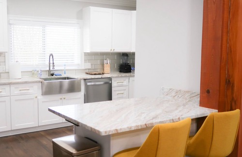 Lobdell/Woodale House | Private Pool! Mid-City Stay! 10 min to LSU!