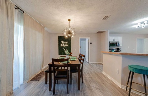 Thousand Oaks Apartment | Private Pool Newly Modernized and Accessible