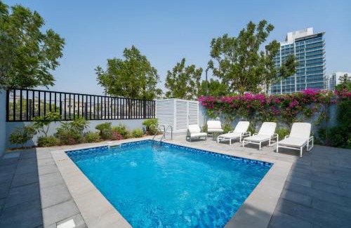 Jumeirah Village Circle Villa | Private Pool Paradise Villa! Dubai Mall in a Flash