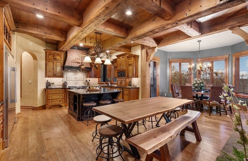 Hollister House | Private Pool, Pickle/bball, Close to Big Cedar
