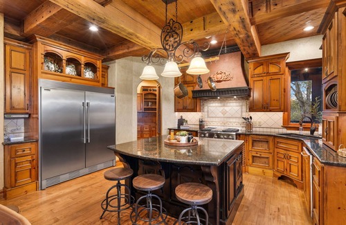 Hollister House | Private Pool, Pickle/bball, Close to Big Cedar